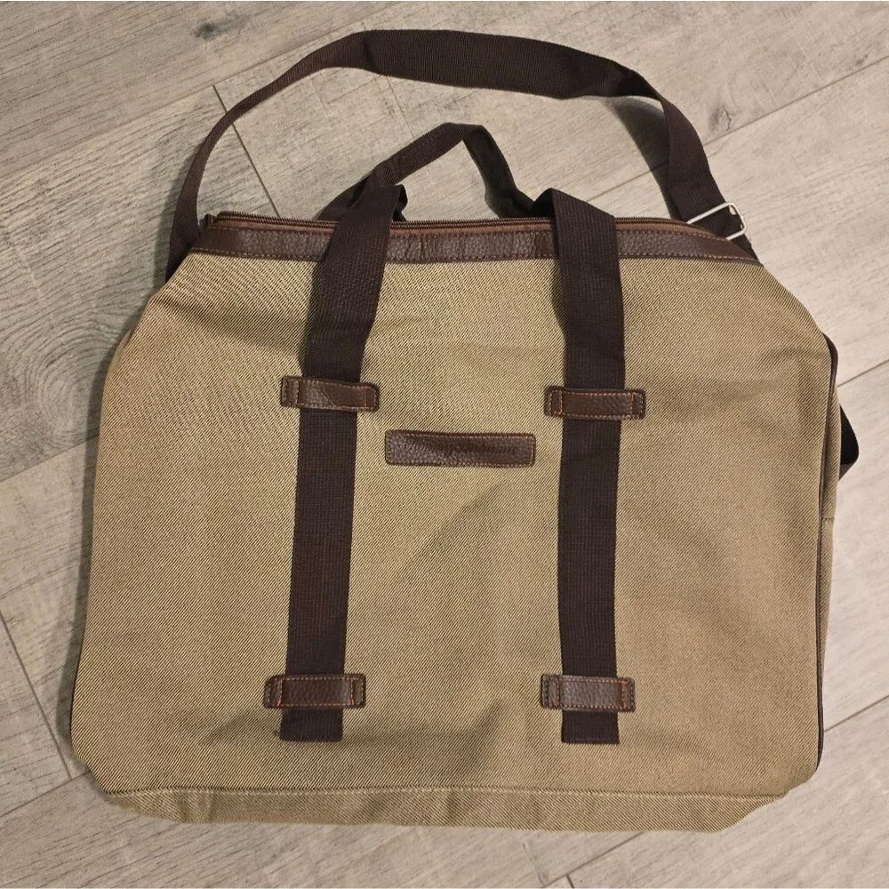 NWOT Tommy Bahama Khaki Twill Weekender Duffle Bag
